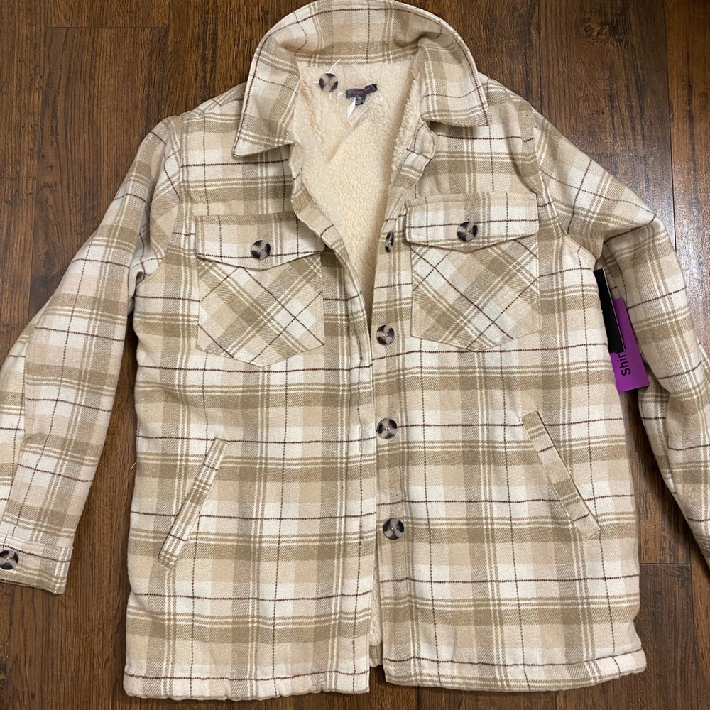 NWT Shacket